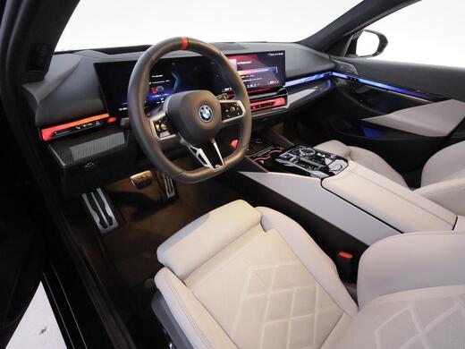 BMW i5 M60 vaihtoauto