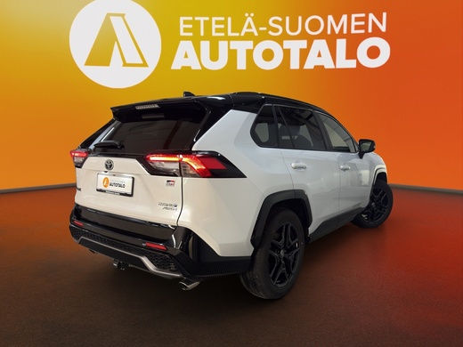 Toyota RAV4 vaihtoauto