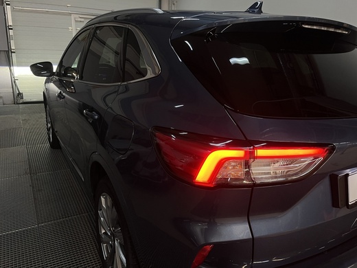 Ford Kuga vaihtoauto
