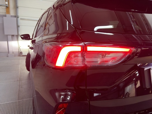 Ford Kuga vaihtoauto