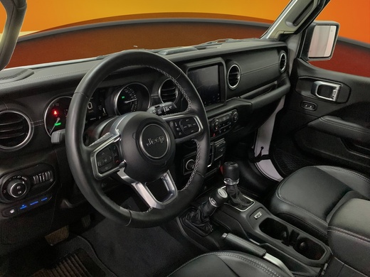 Jeep Wrangler vaihtoauto