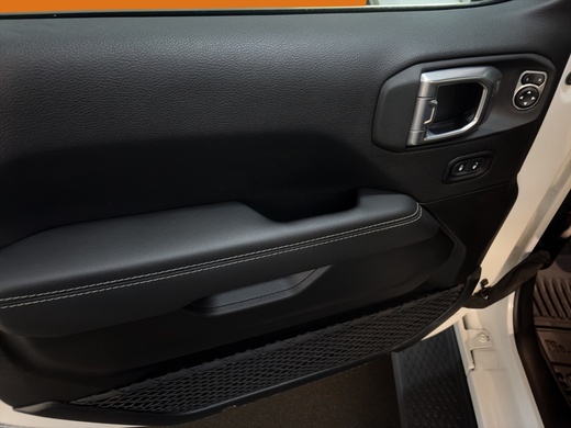 Jeep Wrangler vaihtoauto