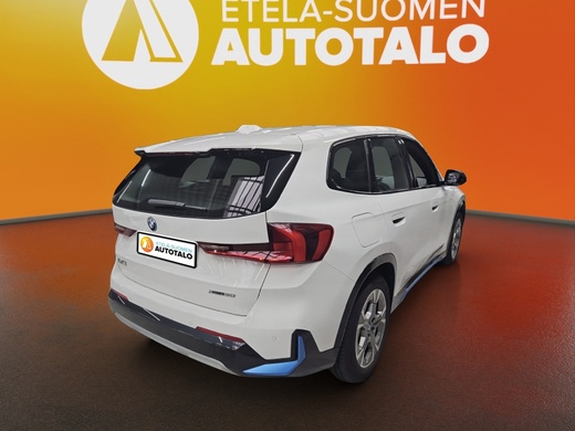 BMW iX1 vaihtoauto