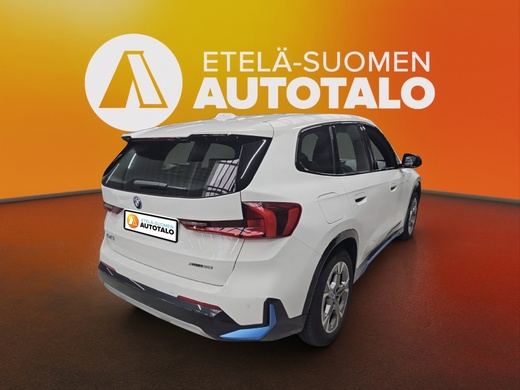 BMW iX1 vaihtoauto