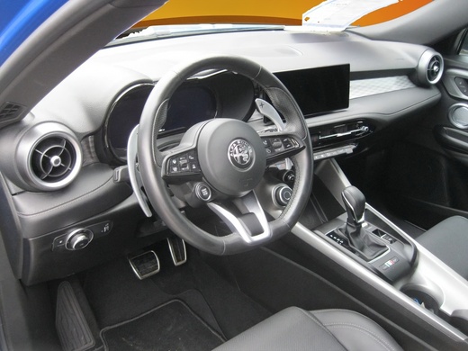 Alfa Romeo Tonale vaihtoauto