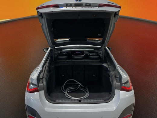 BMW i4 vaihtoauto