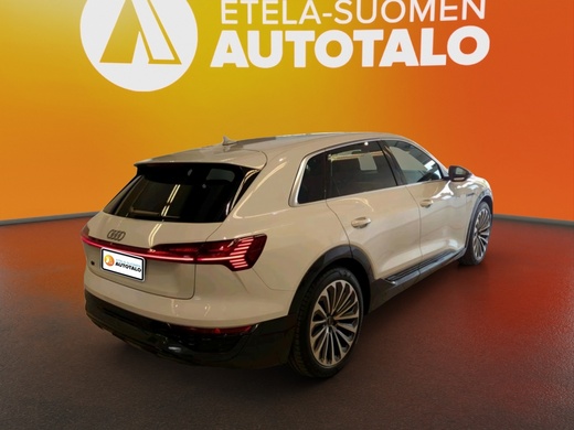 Audi Q8 e-tron vaihtoauto