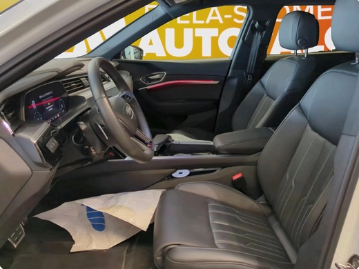 Audi Q8 e-tron vaihtoauto