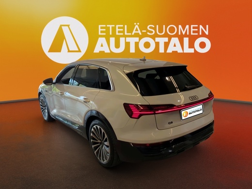 Audi Q8 e-tron vaihtoauto