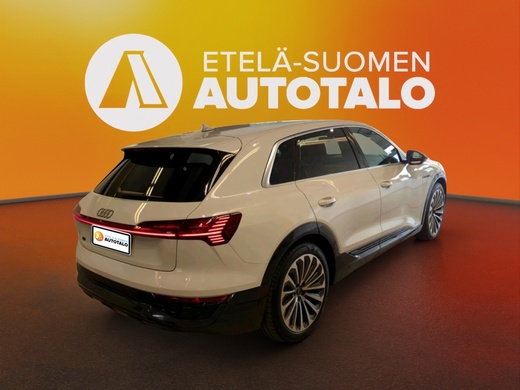 Audi Q8 e-tron vaihtoauto
