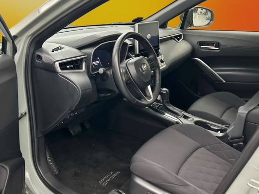 Toyota Corolla Cross vaihtoauto