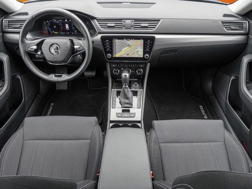 Skoda Superb vaihtoauto