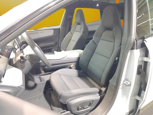 Polestar 4 vaihtoauto