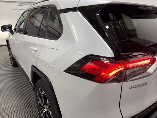 Suzuki Across vaihtoauto