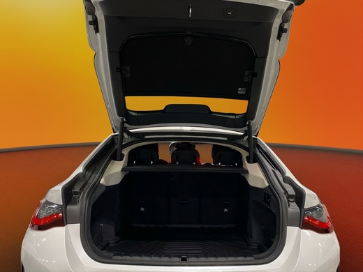 BMW i4 vaihtoauto