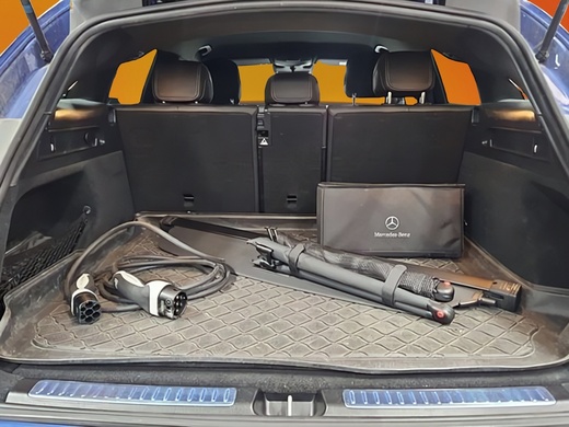 Mercedes-Benz EQC vaihtoauto