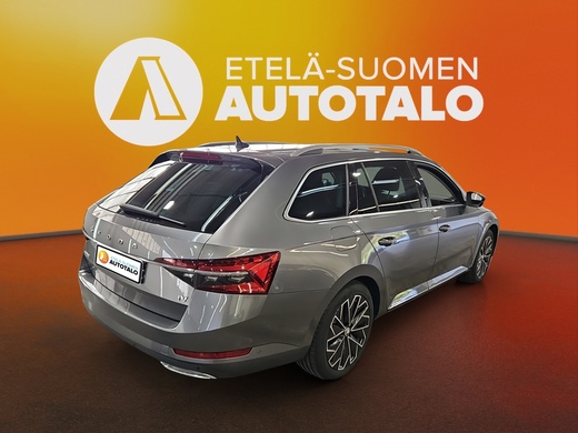 Skoda Superb vaihtoauto