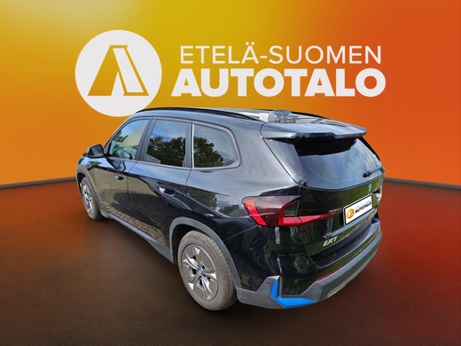 BMW iX1 vaihtoauto