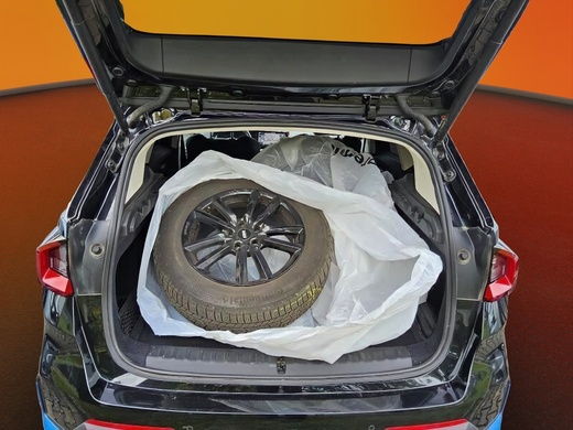 BMW iX1 vaihtoauto