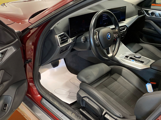 BMW i4 vaihtoauto