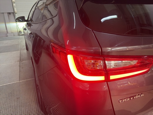 Kia Optima vaihtoauto