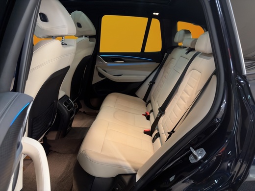BMW iX3 vaihtoauto