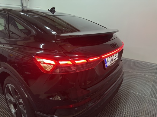 Audi Q4 e-tron vaihtoauto