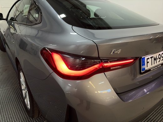 BMW i4 vaihtoauto