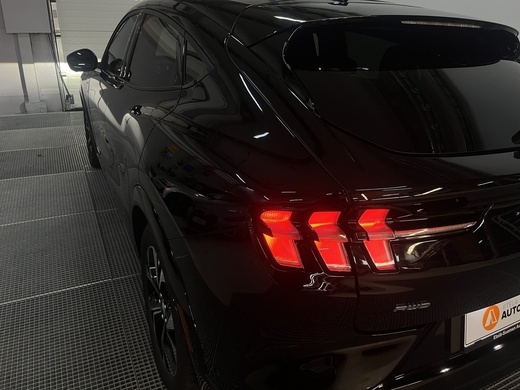 Ford USA Mustang vaihtoauto