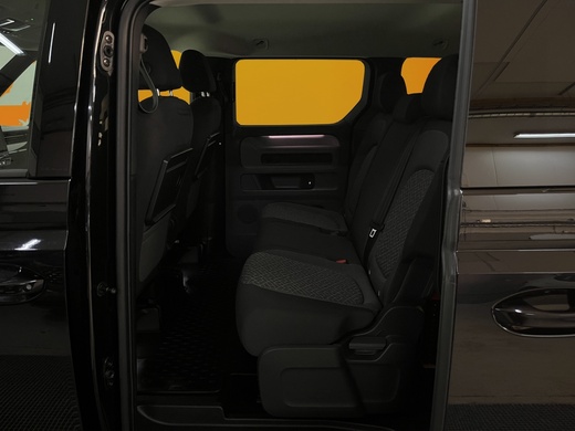 Volkswagen ID. Buzz vaihtoauto