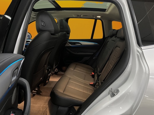 BMW iX3 vaihtoauto