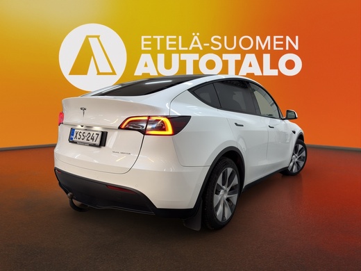 Tesla Model Y vaihtoauto
