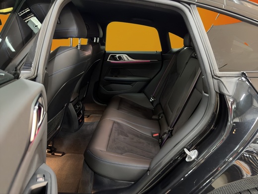 BMW i4 vaihtoauto