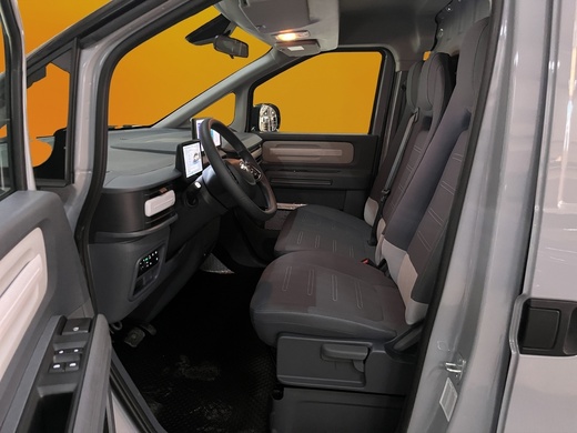 Maxus e-Deliver 5 vaihtoauto