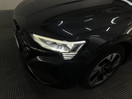 Audi Q8 e-tron vaihtoauto