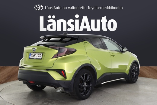 Toyota C-HR vaihtoauto