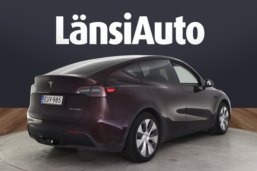 Tesla Model Y vaihtoauto
