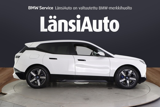 BMW iX vaihtoauto