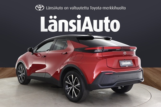 Toyota C-HR vaihtoauto