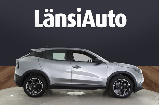 Alfa Romeo Junior vaihtoauto