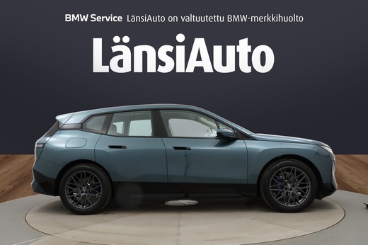 BMW iX vaihtoauto