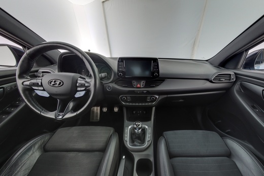 Hyundai i30 5d vaihtoauto