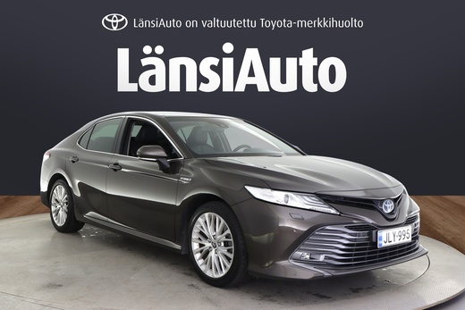 Toyota Camry vaihtoauto