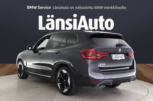 BMW iX3 vaihtoauto