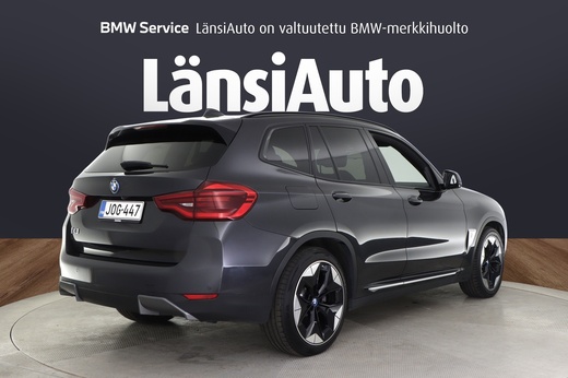 BMW iX3 vaihtoauto