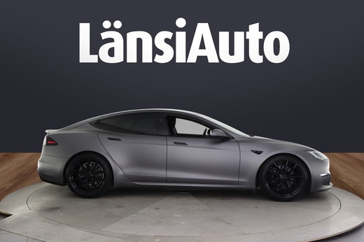Tesla Model S vaihtoauto