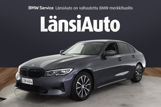 BMW 330 vaihtoauto