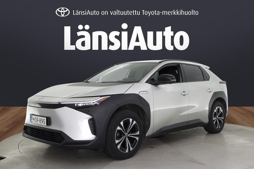 Toyota bZ4X vaihtoauto
