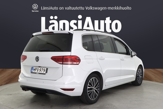 Volkswagen Touran vaihtoauto