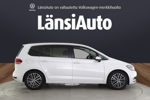 Volkswagen Touran vaihtoauto